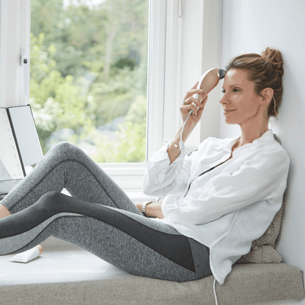 سينسيكا جهاز إزالة التجاعيد Sensilift بتقنية DRF، أبيض/ذهبي وردي.